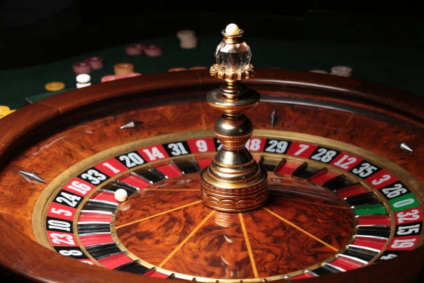 Mobile interface showing scobet999 number game entry form with tier selection and stake input